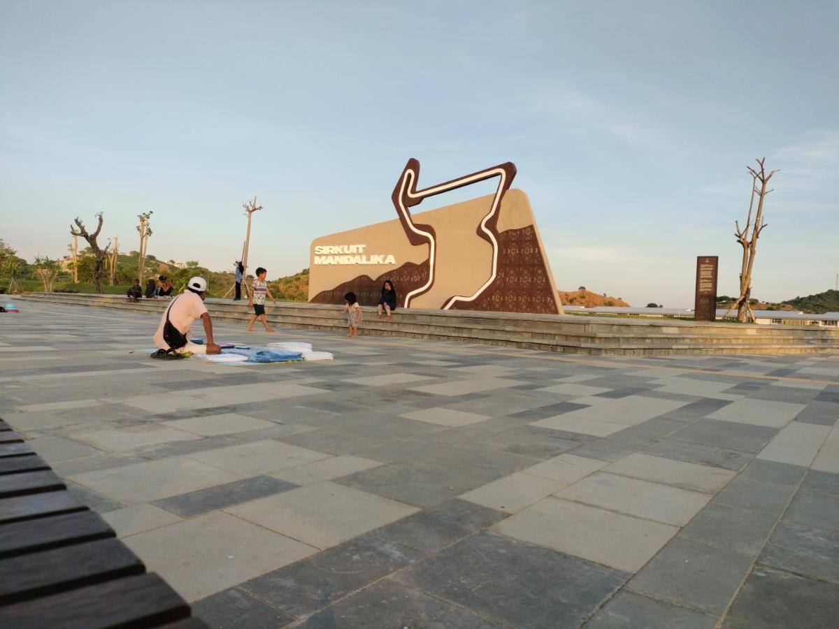 The Pondok Kuta  Εξωτερικό φωτογραφία